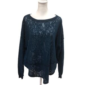 Free People Not Cold in this Top oversized long sleeve hi-low top. Dark teal. XS